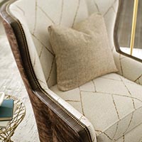 Accent chair